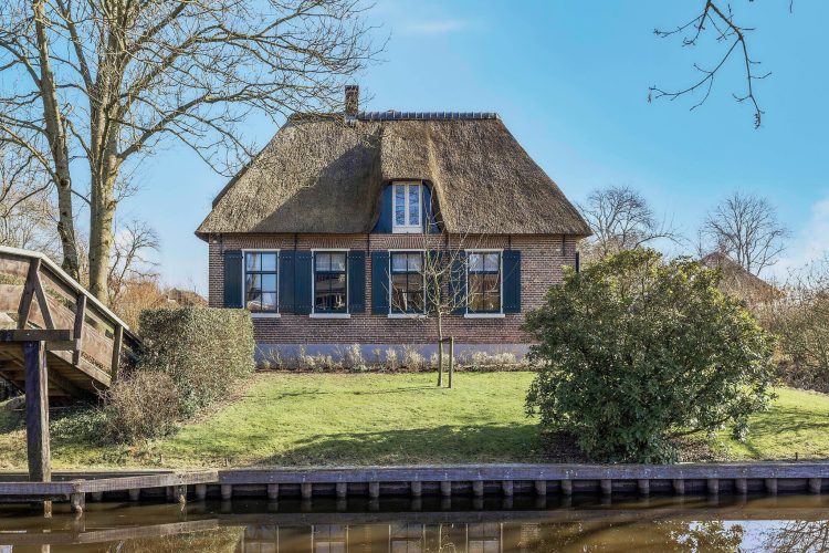 85_1_Binnenpad598355BSGiethoorn-02Den Uyl Real Estate Binnenpad 59 Giethoorn